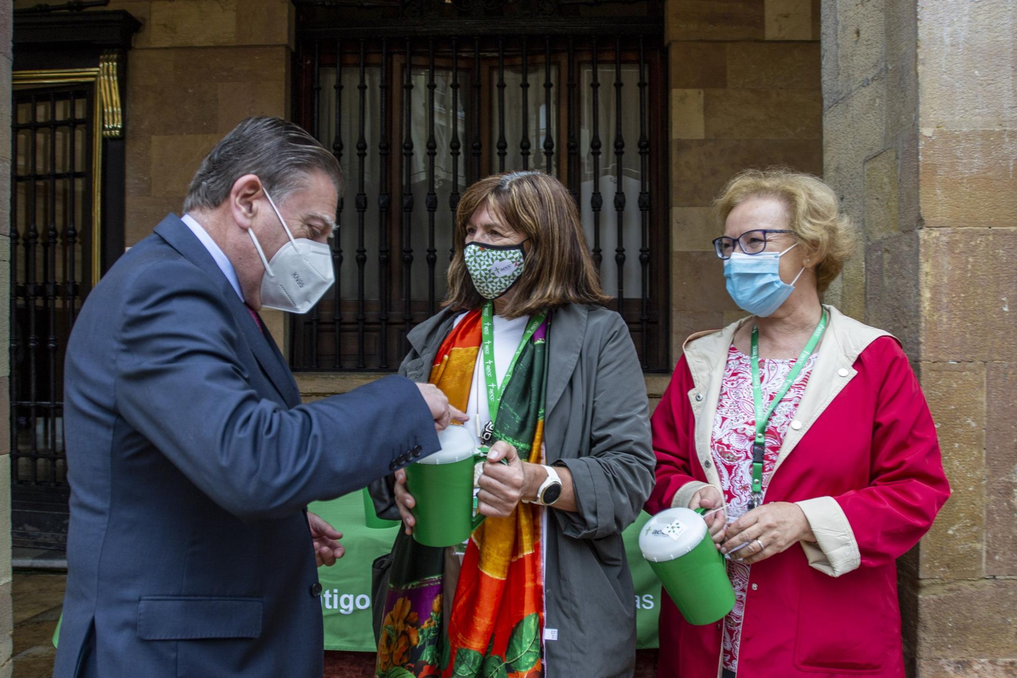 La lucha contra el cáncer en las calles de Oviedo