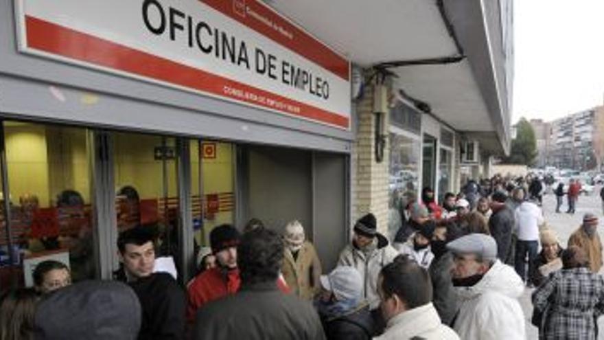 El paro sube otra vez en septiembre con 80.367 personas más