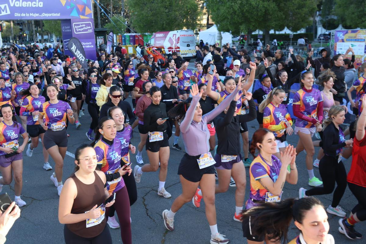 Búscate y descarga tu foto en la 10K Fem