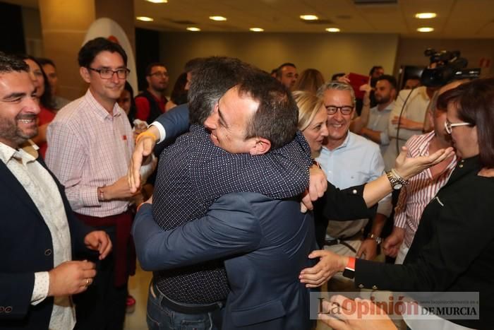 Ambiente de la noche electoral en la sede de Cs