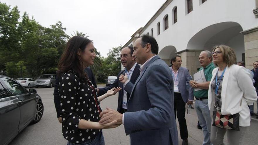 Laureano León es reelegido presidente provincial de Cáceres del PP