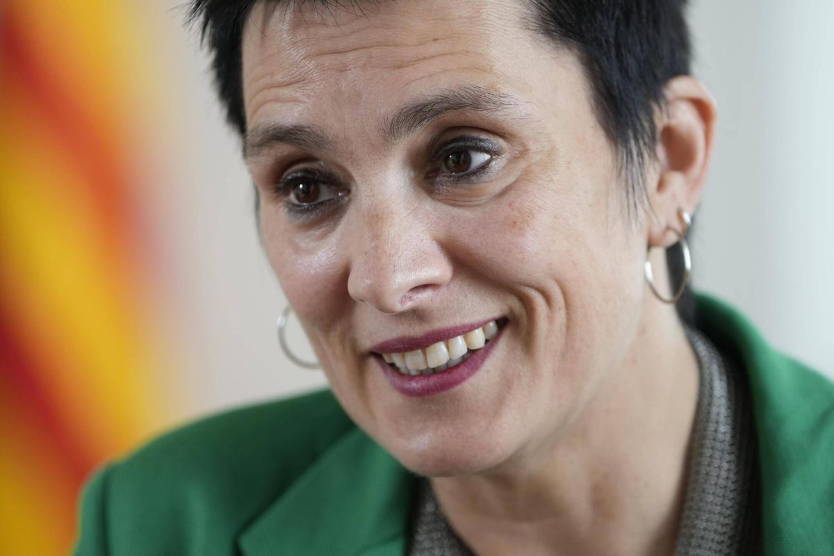 Barcelona 16/03/2026 Entrevista a la nueva directora del Pacte Nacional per la Salut Mental del Govern de la Generalitat, Laia Arnal. En el Palau de la Generalitat. Fotografía de Ferran Nadeu