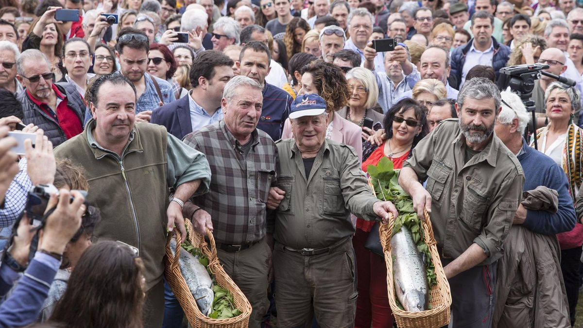 Una edición pasada de la subasta celebrada en Cornellana.