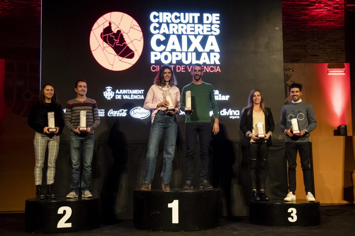 El Circuito de Carreras Caixa Popular Ciudad de Valencia 2023 celebró su tradicional gala de ganadores en el salón de actos del Complex Esportiu Cultural Petxina.