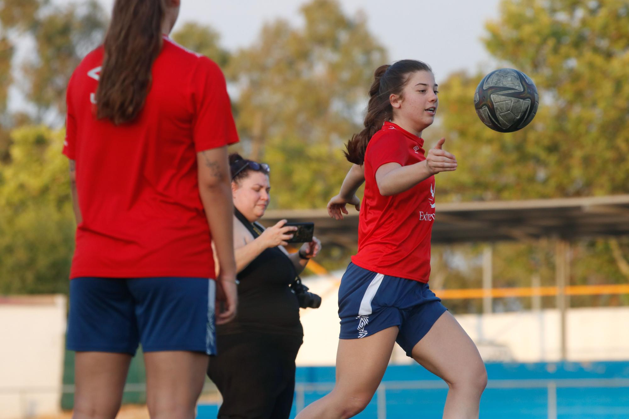 Primer entrenamiento del Cacereño Femenino