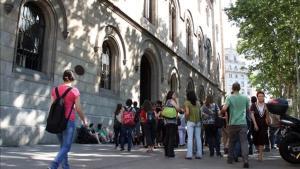 Exterior de l’edifici del Rectorat de la Universitat de Barcelona (UB).