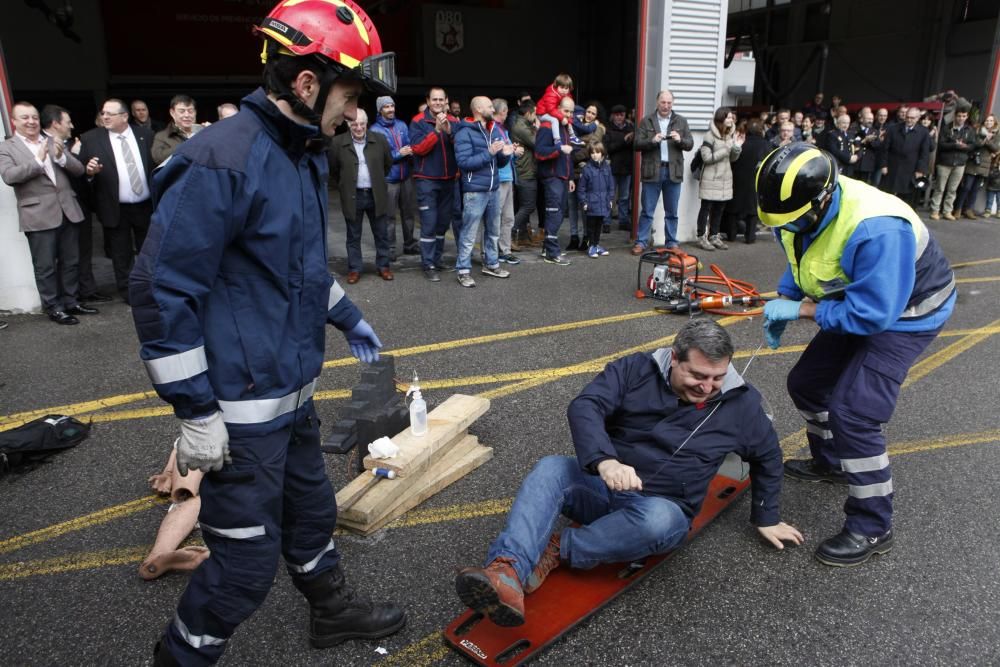 Acto del día del patrono de los bomberos en el Parque de Gijón