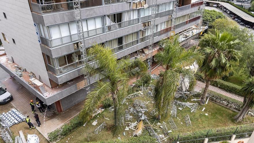 Dos fallecidos al caer un andamio en Benidorm