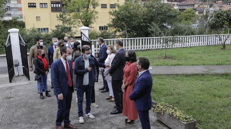 Garzón defiende la ganadería familiar: "Protege el empleo y el medio ambiente" - Vimarsana News
