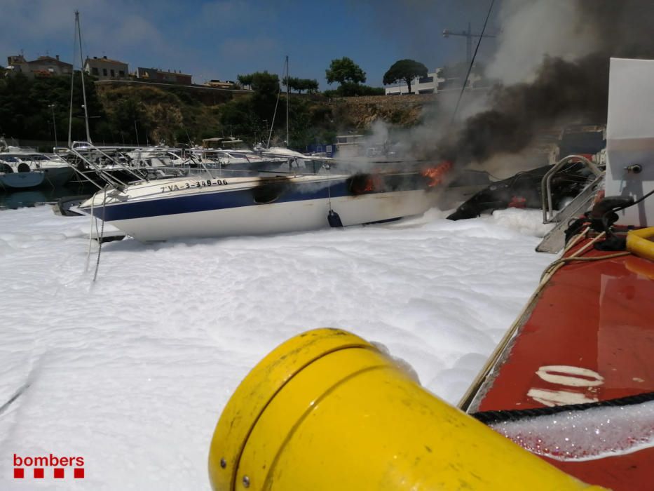 Incendi al port de Palamós