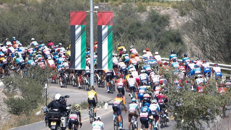 Una etapa del Tour de los Emiratos Árabes.