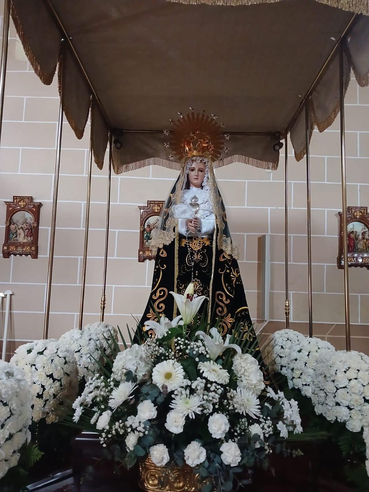 Virgen de la Soledad de Talayuela.