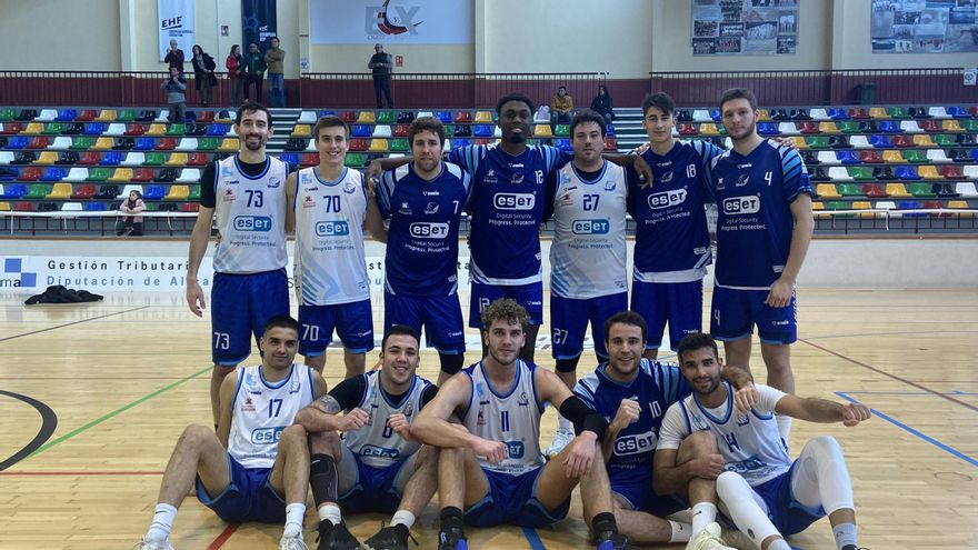 El Eset Ontinet recibe al Molina Basket de Murcia tras ganar al CB Ilicitano