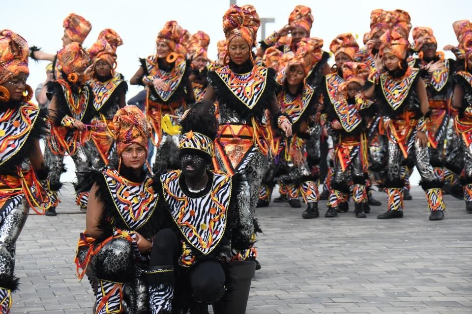 Tribu Africana i Odissea guanyen a l''Escala