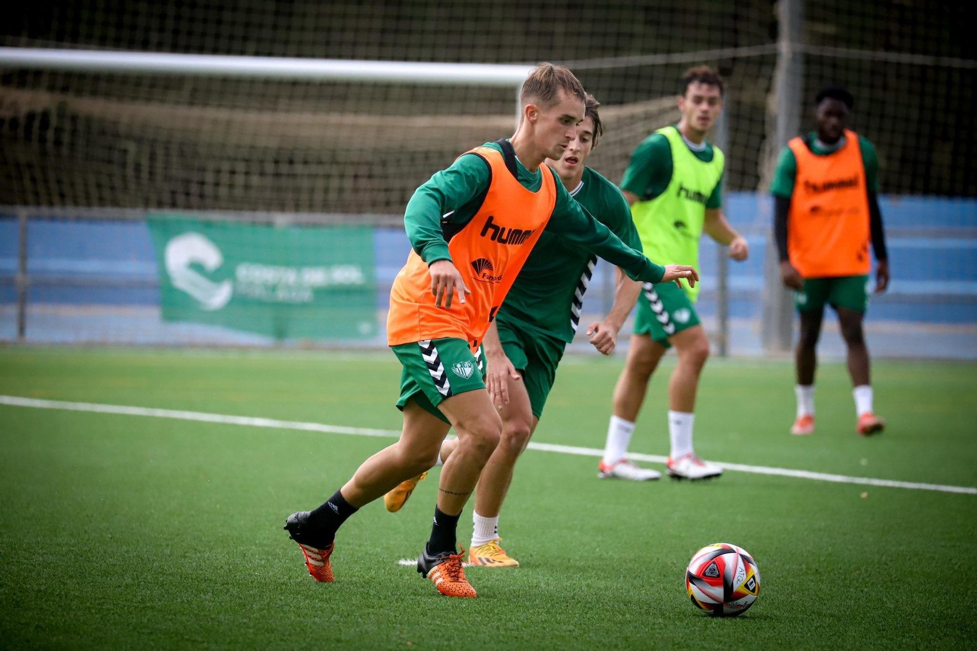 El Deportivo de la Coruña acaba con la histórica racha de la AD Ceuta FC