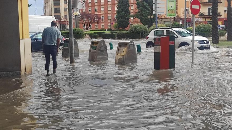 Un intenso temporal provoca el caos en Burriana