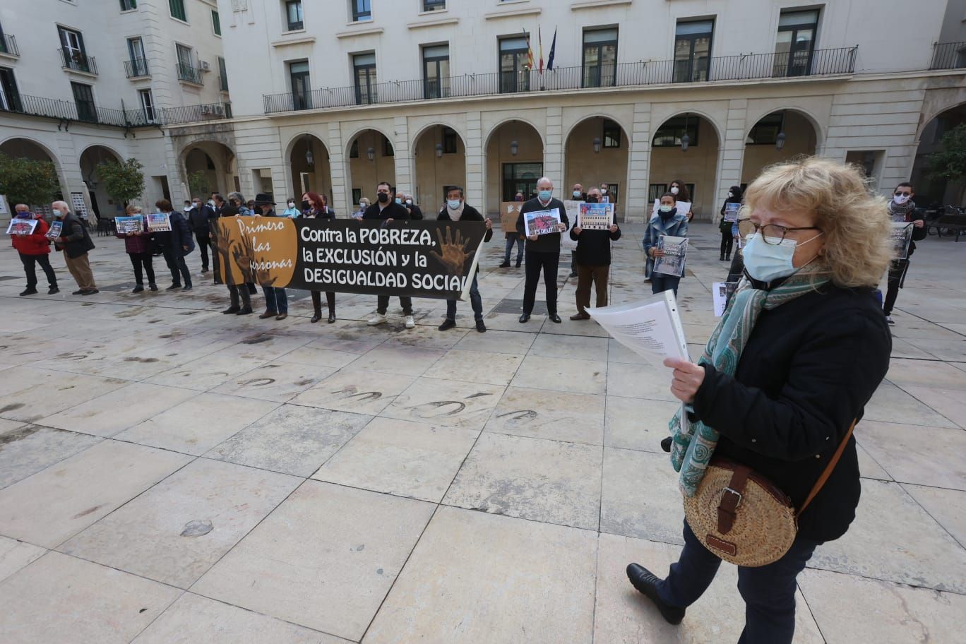 Protesta contra Ordenanza Convivencia Cívica en la plaza del Ayuntamiento