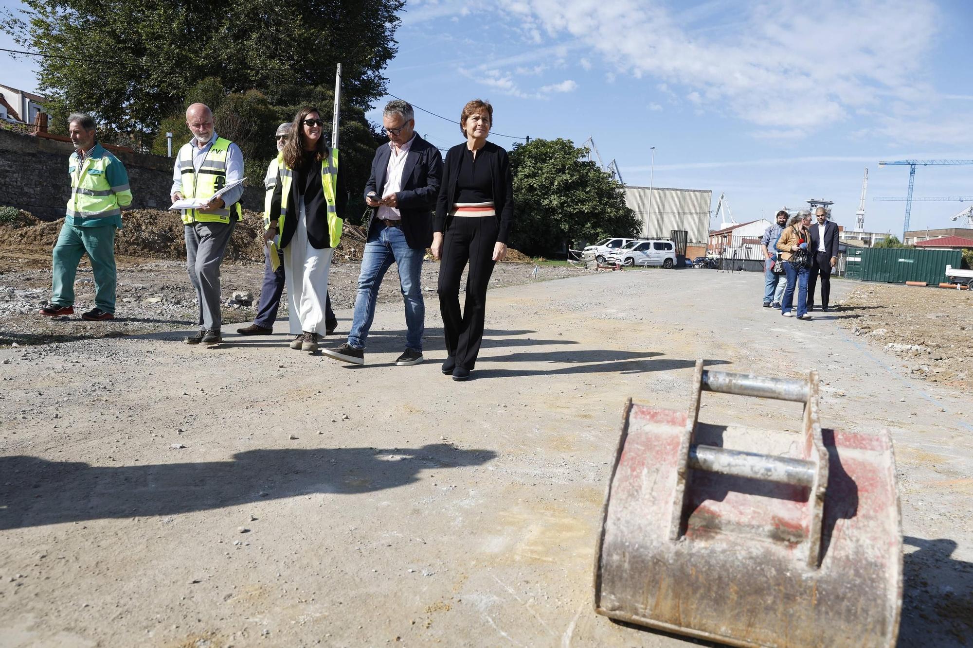 Así avanzan los trabajos en los terrenos de Naval Gijón (en imágenes)