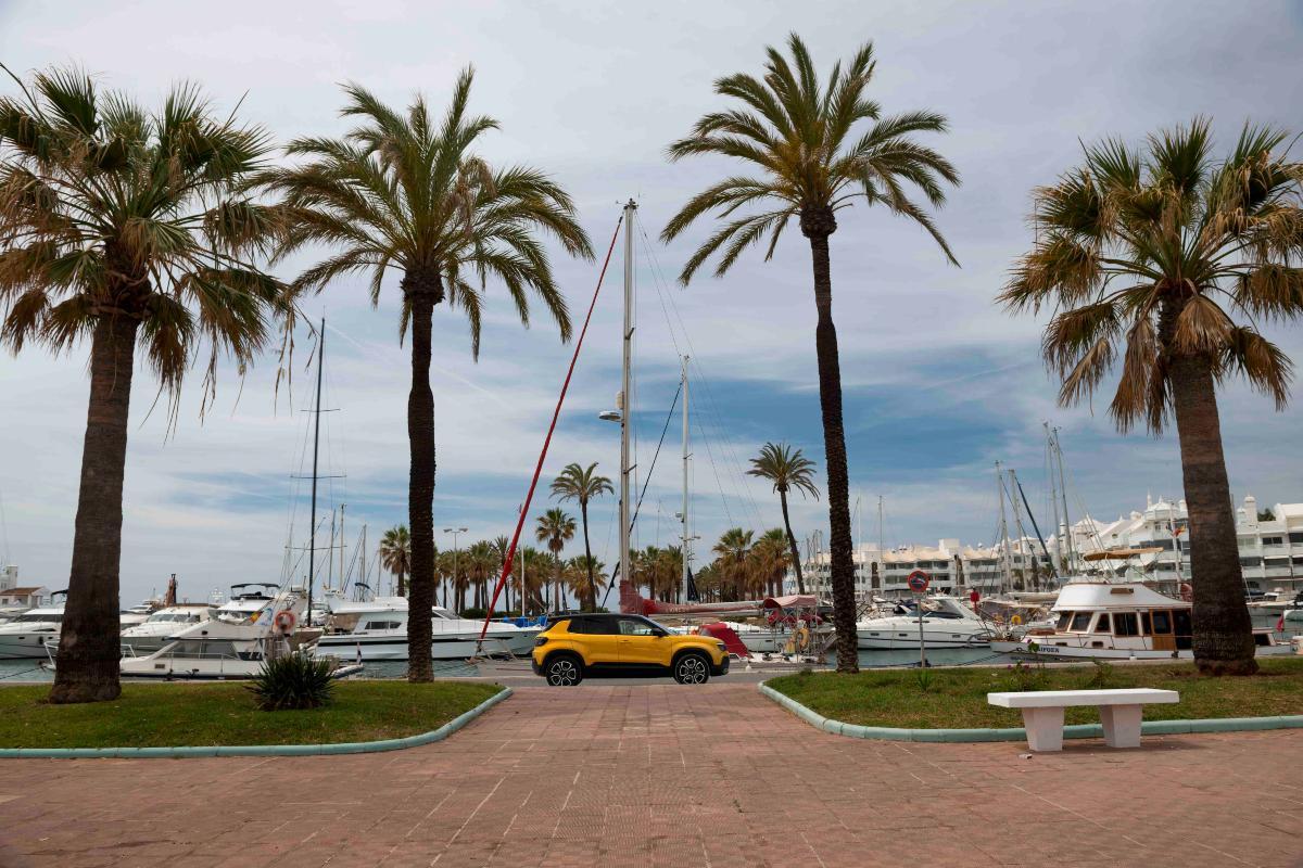 Este modelo es compacto por fuera, pero ofrece bastante amplitud interior.