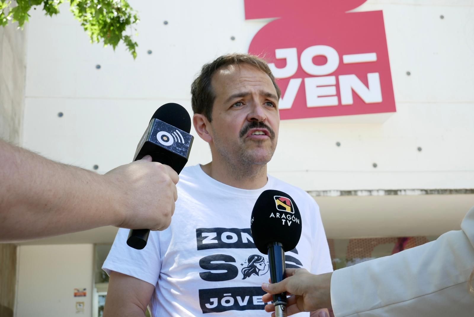 En imágenes | Huelga en las zonas jóvenes de Zaragoza