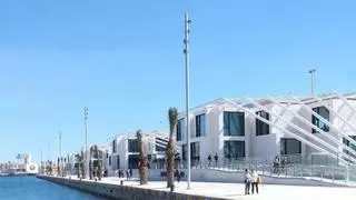 La Generalitat cede un espacio público para que un grupo de empresarios vean los fuegos de Hogueras de Alicante