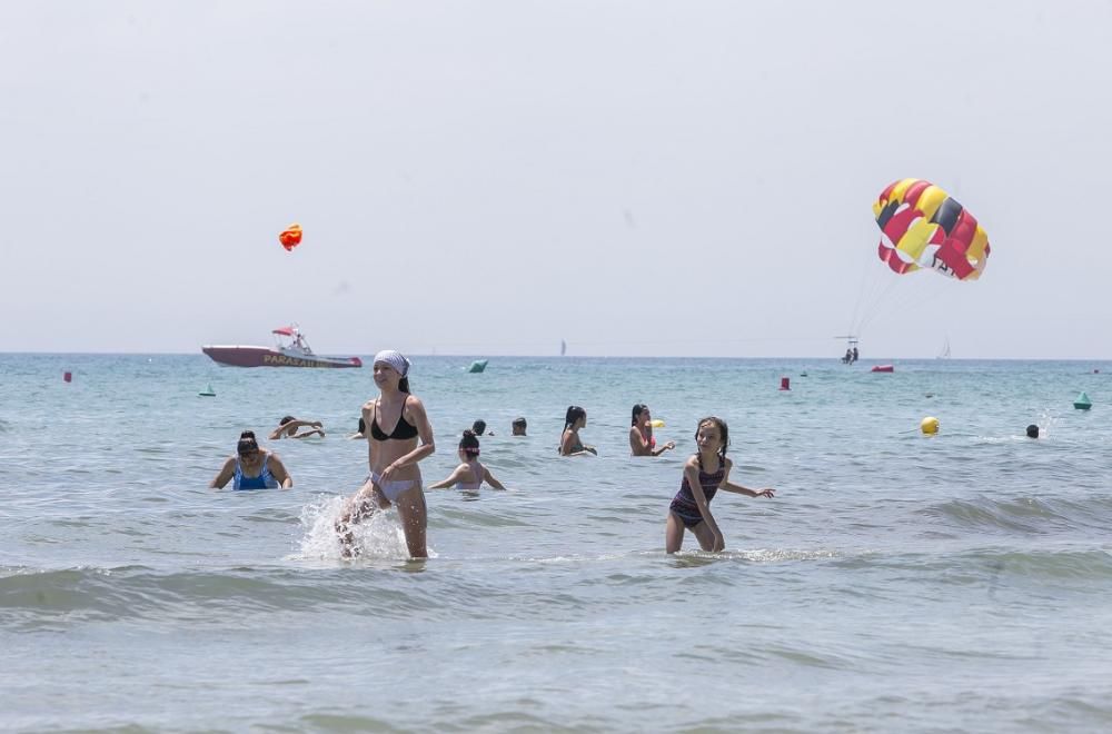 Primer fin de semana de playas abiertas al baño