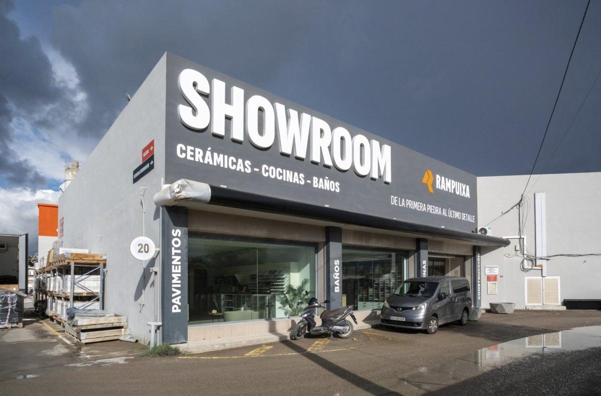 Un ‘showroom’ de más de 2.000 metros cuadrados donde conectan diseño, funcionalidad y asesoramiento.