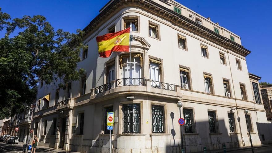 Piden a María Dolores de Cospedal que el Ministerio de Defensa devuelva la  casa de Emili Darder en Palma