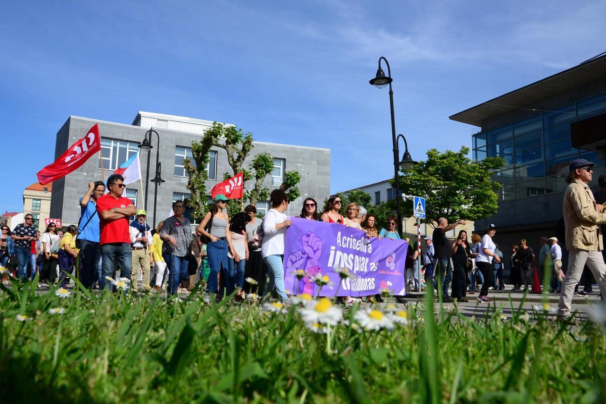 Las imágenes de la manifestación del 1º de Mayo en Cangas