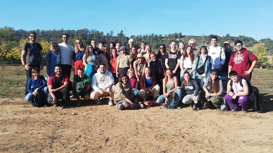 Un grup d’estudiants danesos fa una estada formativa a l’Escola Agrària de Manresa