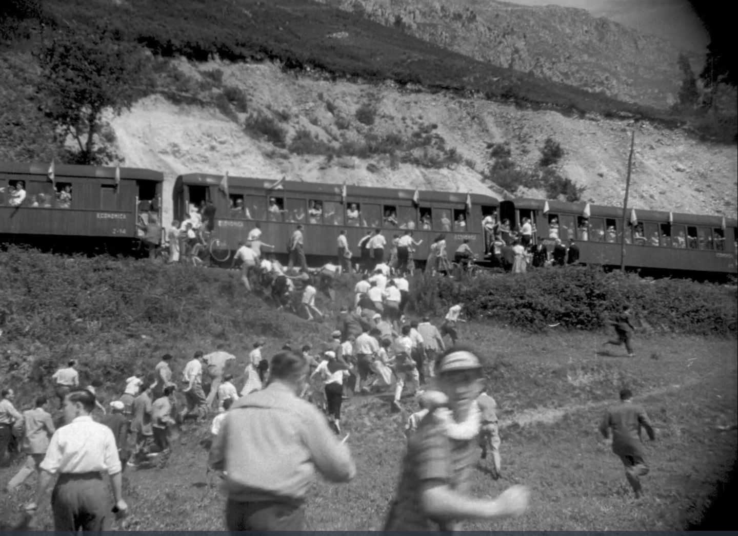 EN IMÁGENES: Así fue el Descenso del Sella del año 1955