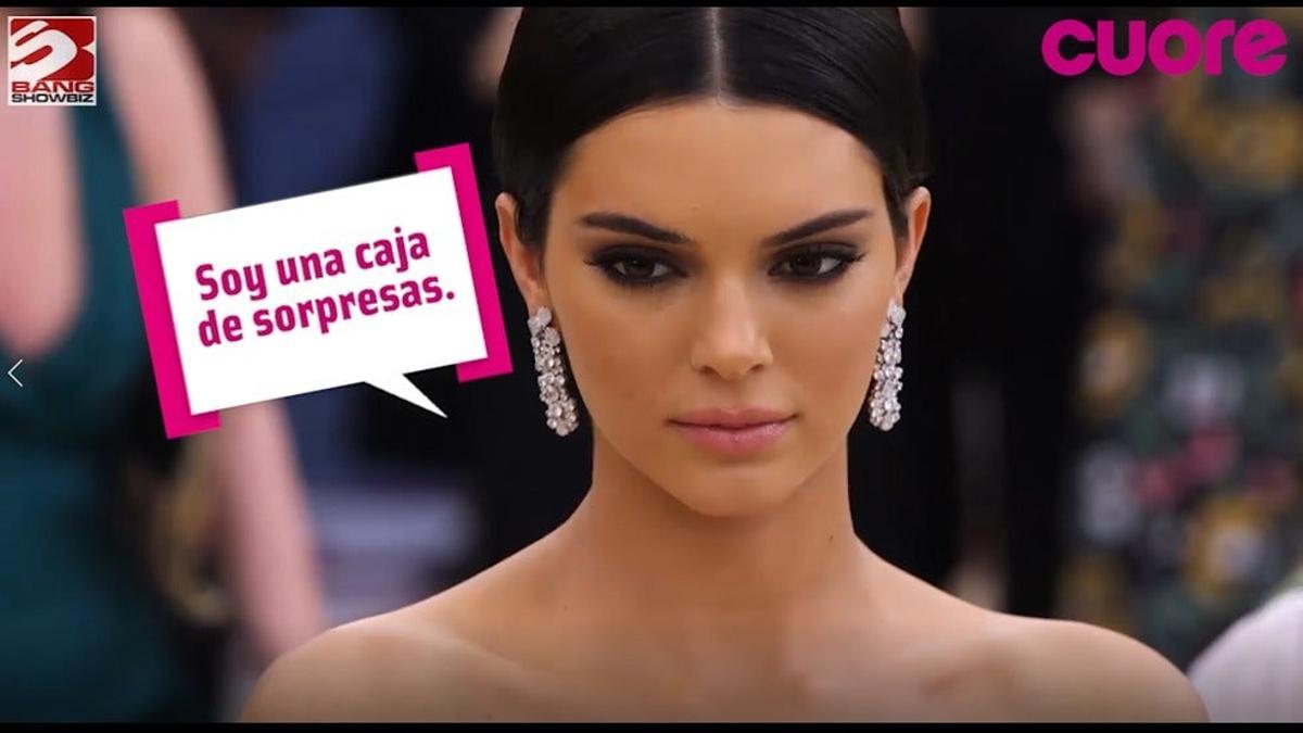 Un rayo de sol... Y aparecen las bragas 'brilli brilli' de Kendall Jenner