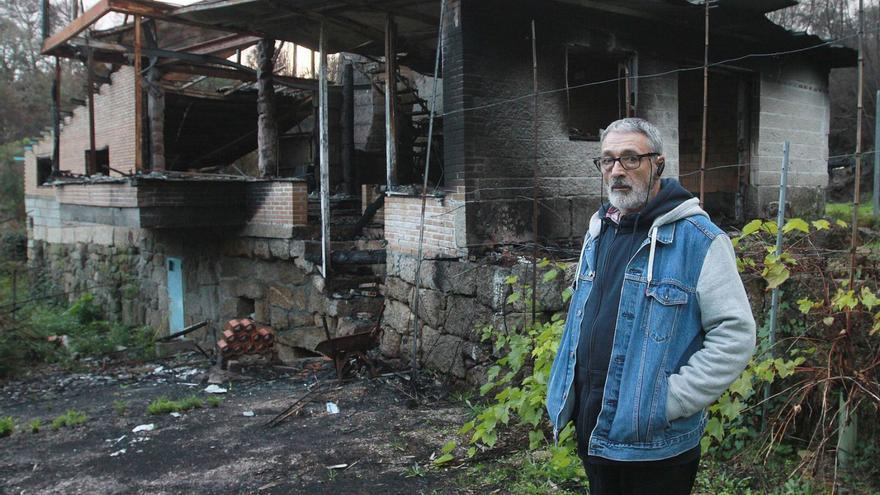 Uxío Rodríguez, ante el que era su domicilio.