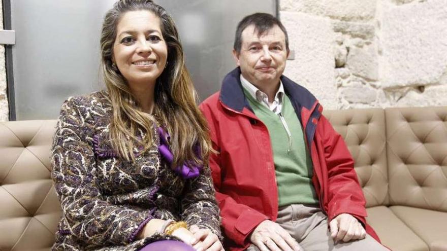 Carolina Crespo y Ricardo Cuenca, representantes de Afavi. // J. Lores