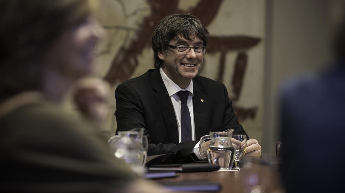 zentauroepp40484875 barcelona  10 10 2017   pol tica   carles puigdemont   duran171010110234