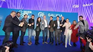 Rueda recibe el apoyo de los líderes autonómicos del PP en un acto en A Coruña