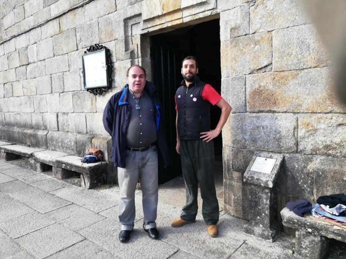 Los arqueólogos del proyecto, Antonio Castro y Mateo Fontán.  | // FDV