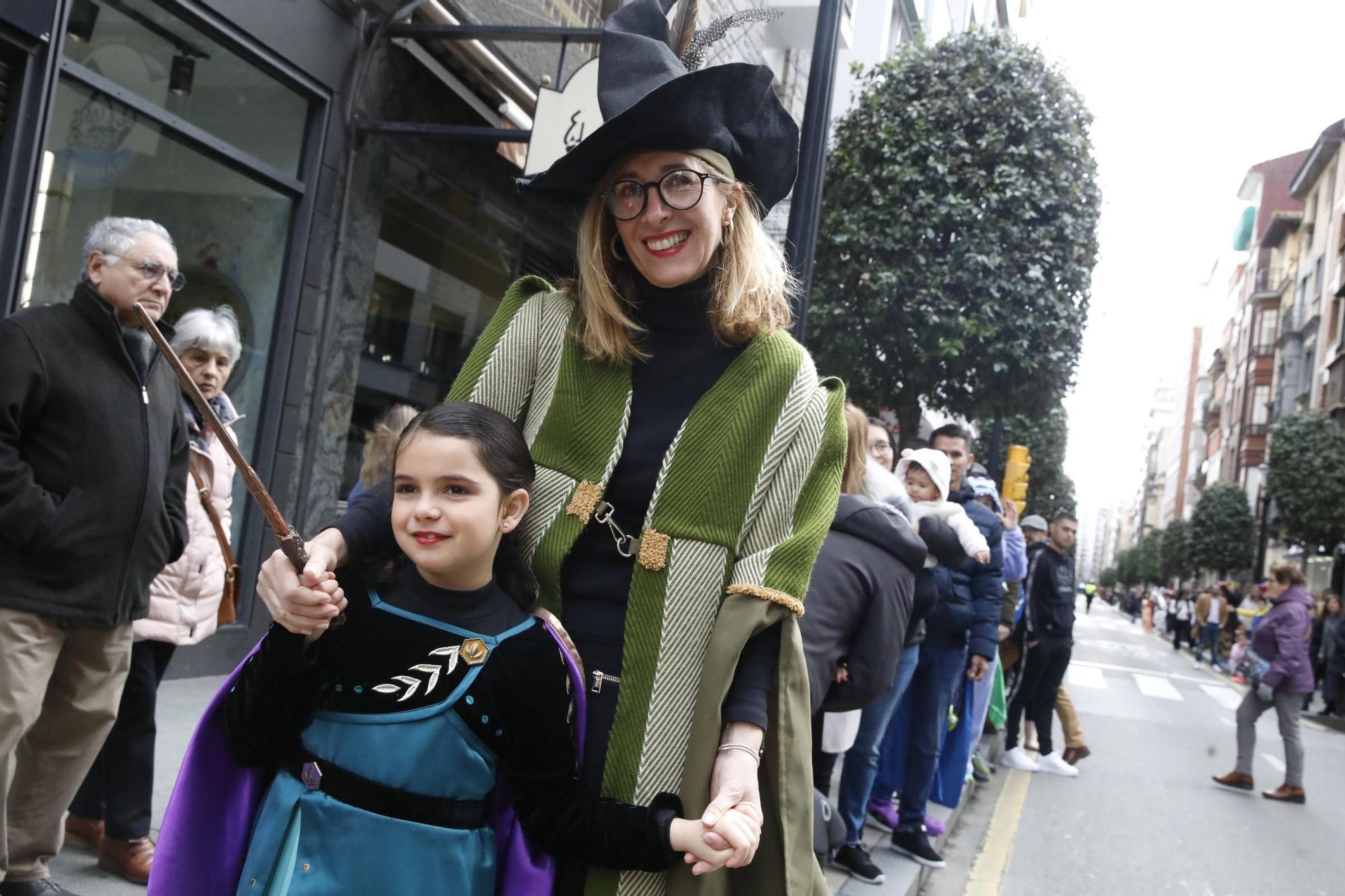 Así han disfrutado pequeños y mayores en el desfile infantil del Antroxu de Gijón (en imágenes)