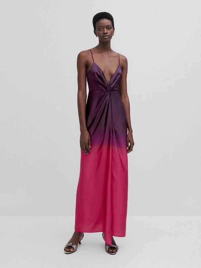Vestido estilo lencero metálico de Massimo Dutti