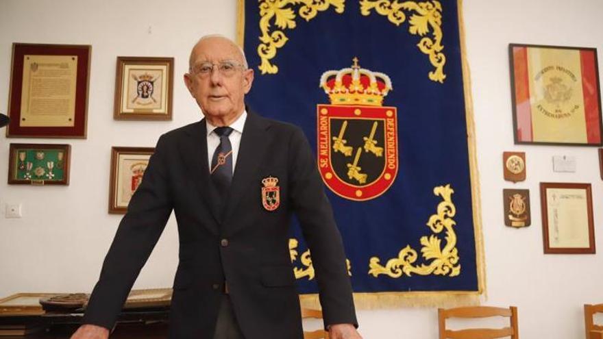 Francisco de Asís García Velo, presidente de la Delegación de Córdoba de la Hermandad de Veteranos: «La mili en España no tiene sentido salvo que entremos en conflicto»