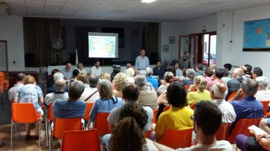 Las jornadas sobre el Pla fueron presentadas en el pueblo palmesano.