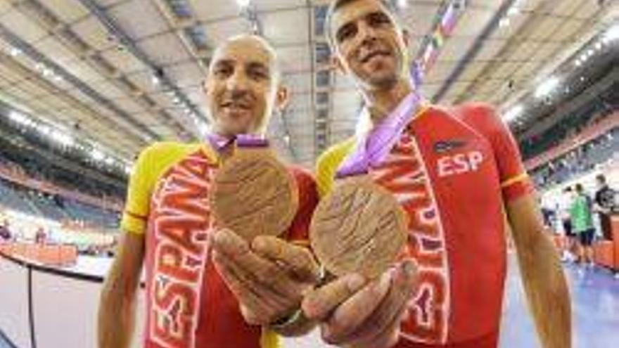 El tandem Clemente-Muñoz inauguró el medallero con un bronce