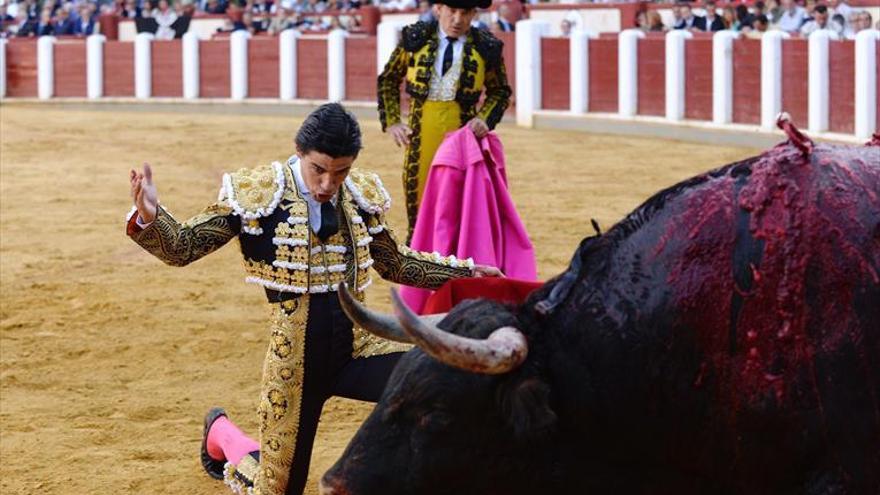 Aguado corta la única oreja