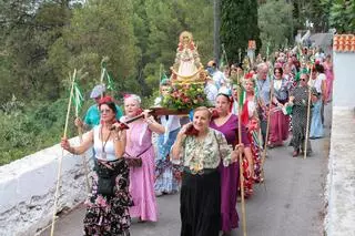 La Virgen del Rocío hace un alto en El Termet de Vila-real