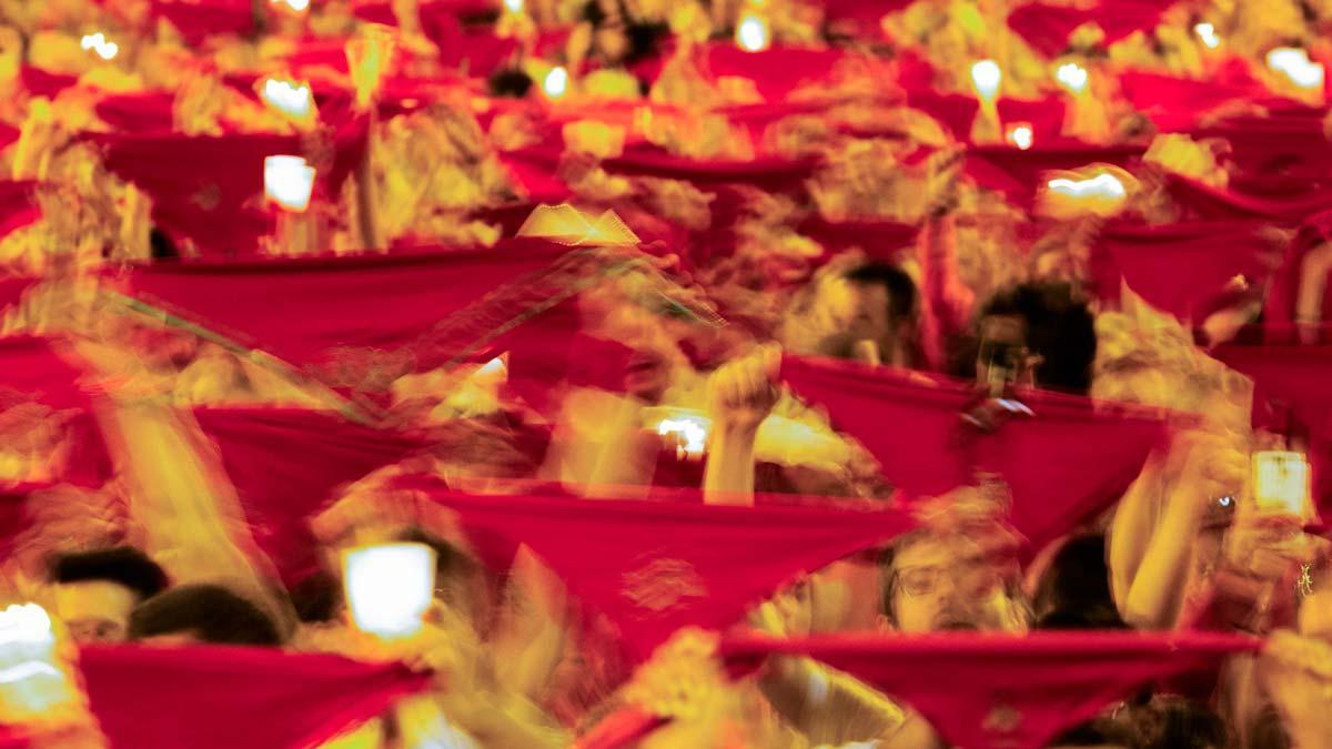 El tradicional ’Pobre de mí’ pone fin a la fiesta de San Fermín 2019.