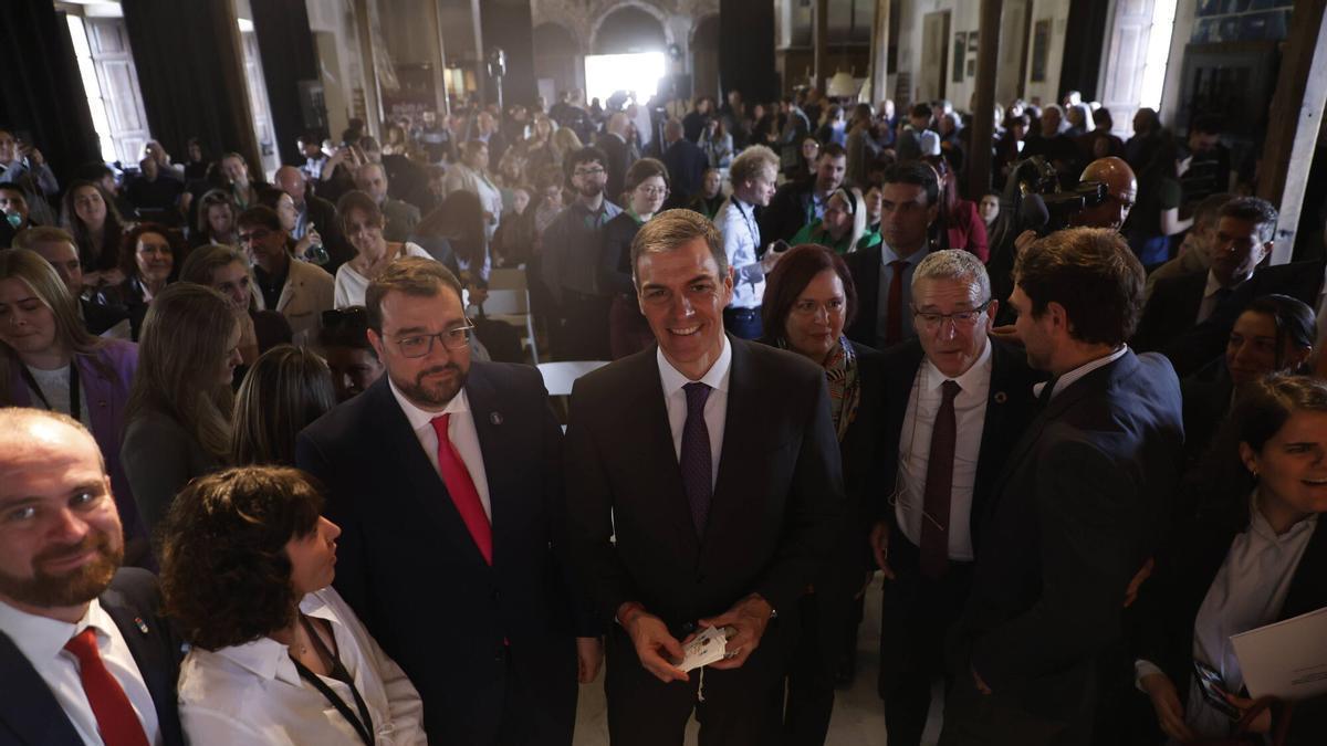 El alegato contra la despoblación (y a favor de la inmigración) de Pedro Sánchez en Asturias: “Vamos en la dirección correcta"