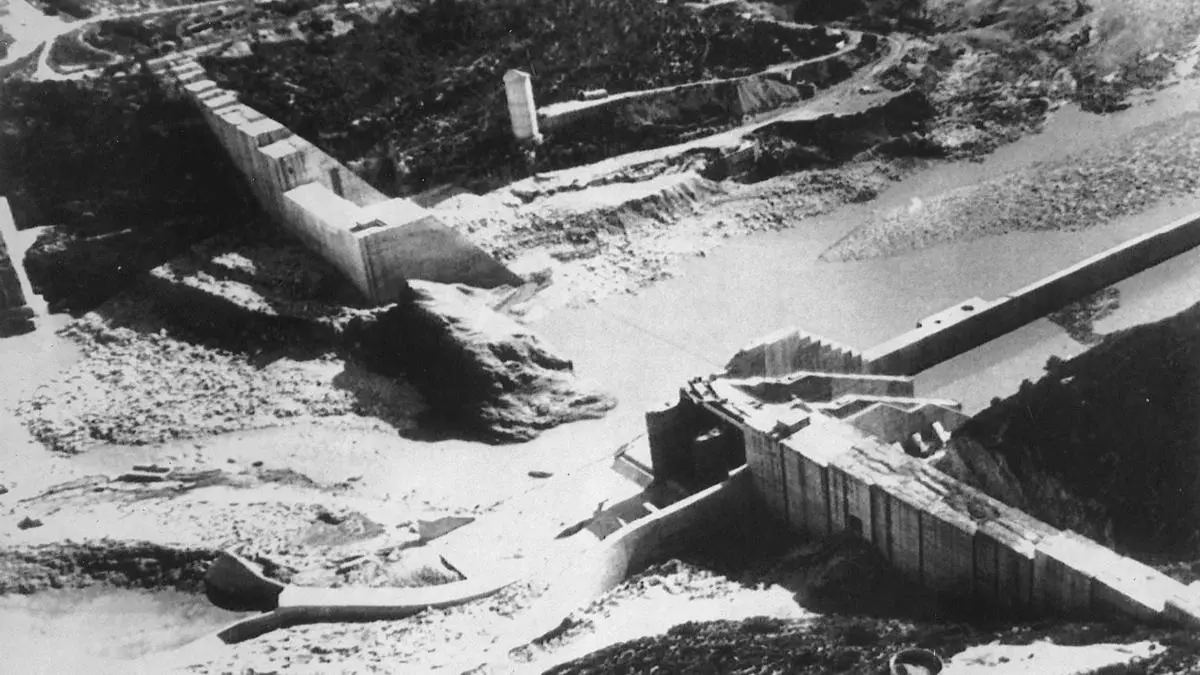 Se cumplen 43 años de la pantanada que asoló la Ribera con los efectos de la dana muy presentes