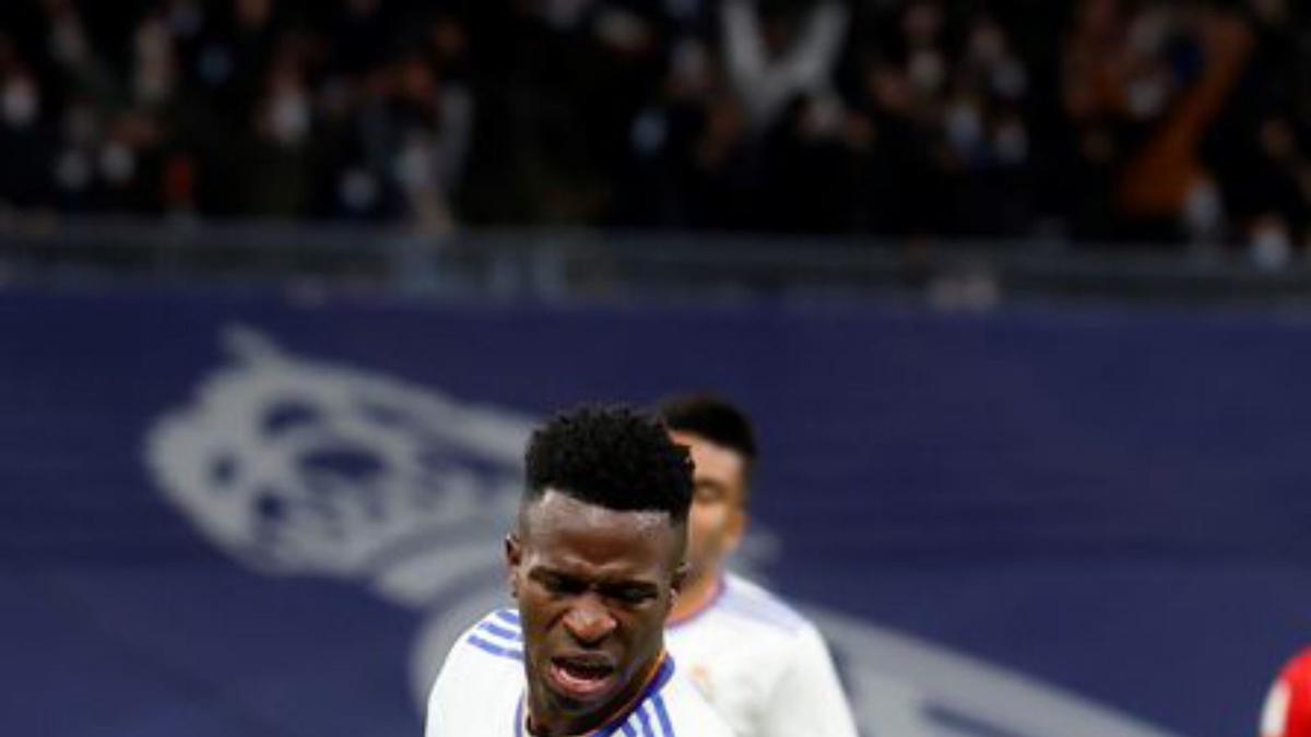 Vinicius celebra el 2-1.  | J.J.GUILLÉN/EFE