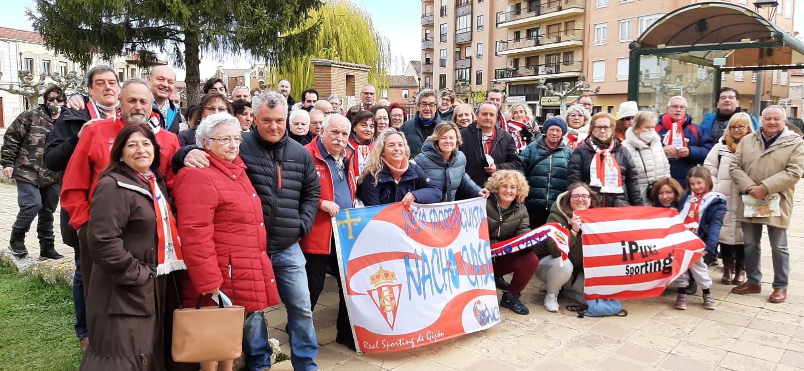 Miembros de la peña Nacho Cases, en Carrión de los Condes.