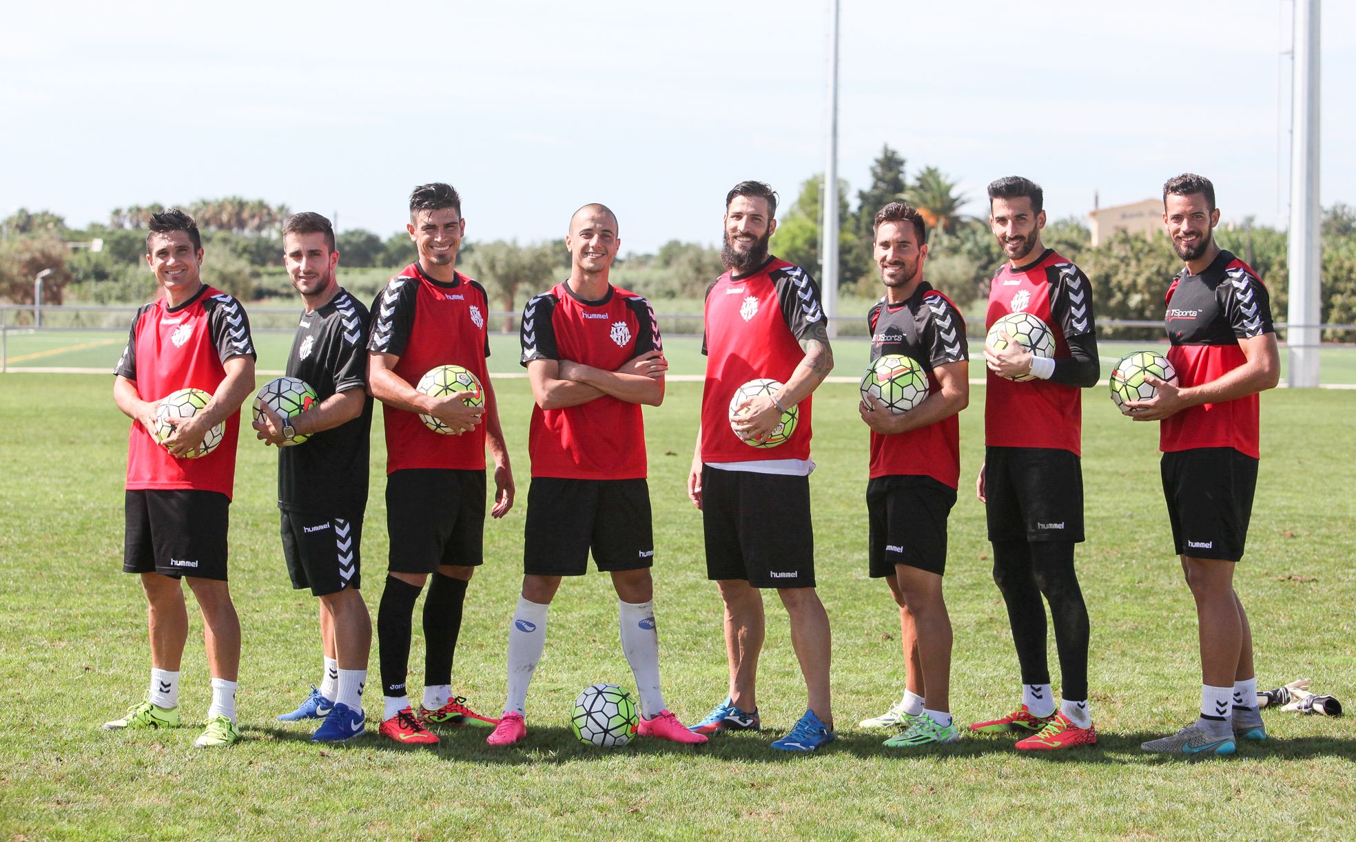 Las fotos del exfutbolista del Mallorca, Pablo Marí, apuñalado en Milán